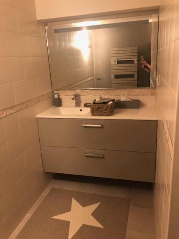 Agreable Chambre D Hote Avec Piscine Et Jacuzzi Thegra Luaran gambar